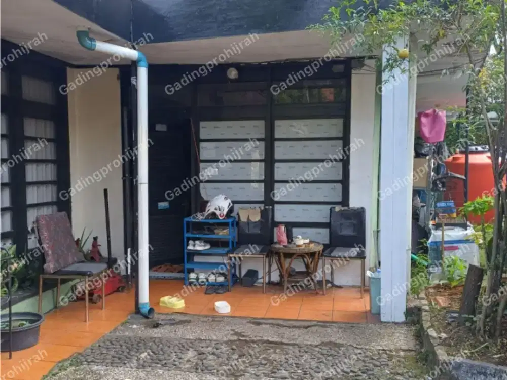 Dijual Rumah Tua Hitung Tanah Saja Di Jl. Haremis Buahbatu, Bandung