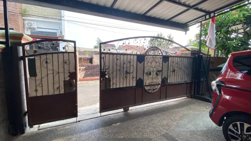 Pagar besi ulir dan tempa