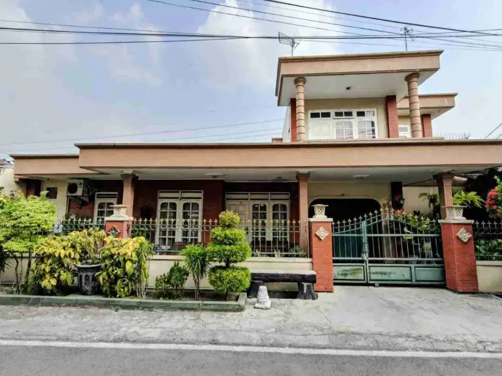Rumah 1,5lt Bagus Terawat Dekat UMS