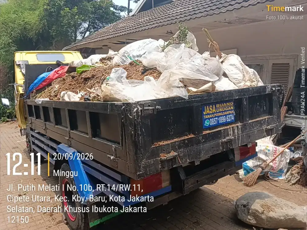 Jasa buang puing dan buang sampah
