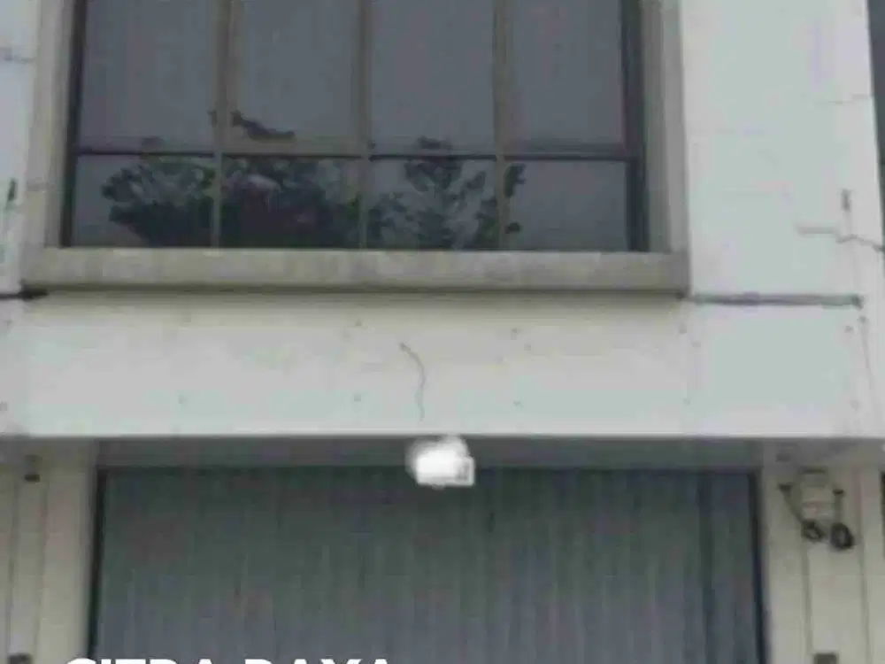Disewakan Ruko 3 Lantai Citra Raya Lokasi Strategis