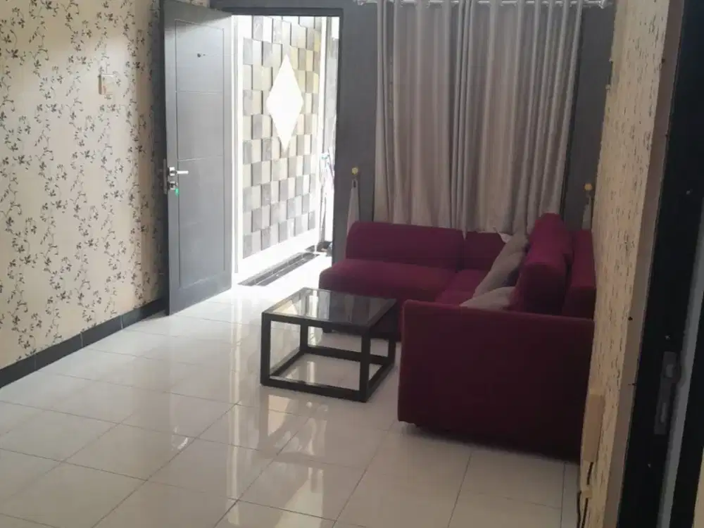 L116M. Disewakan Rumah di Taman Lembah Hijau Lippo Cikarang