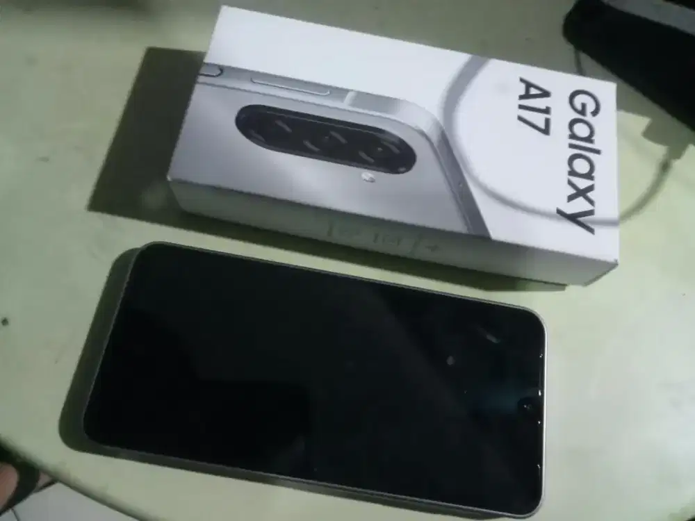 Samsung a17 4G 8/128