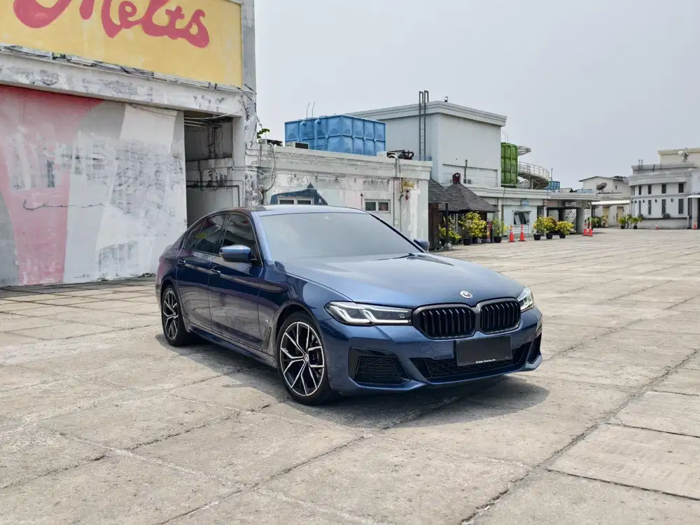 [KM 10.000]BMW 520i LCI M SPORT G30 JAHRE EDITION 2022 LIKE NEW