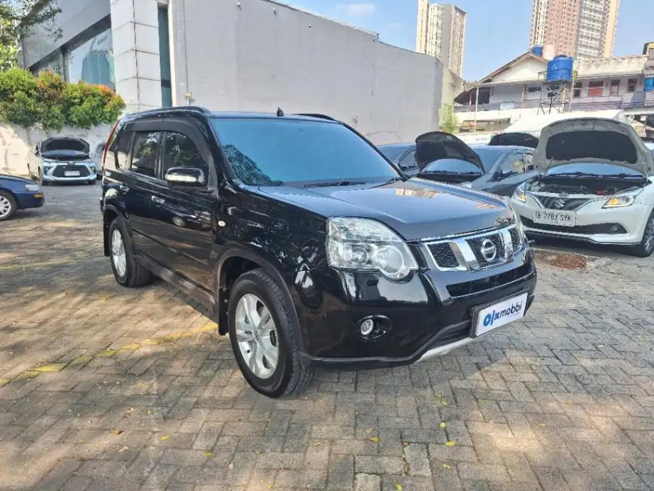 DP MURAH Nissan X-Trail 2.0 CVT Bensin-AT 2013 Hitam CZGYB