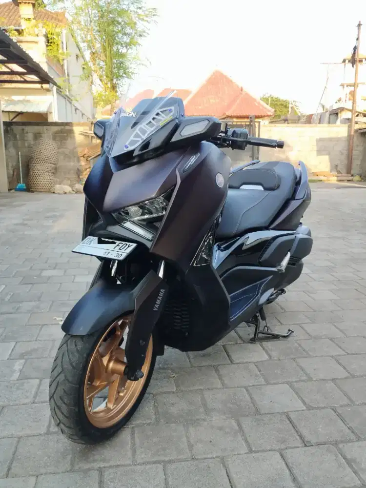 Yamaha Xmax 2025