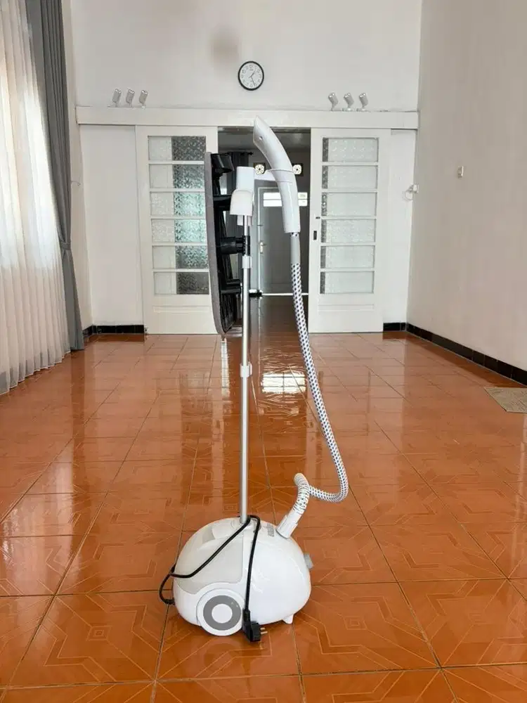 Simplus Standing Strika Uap