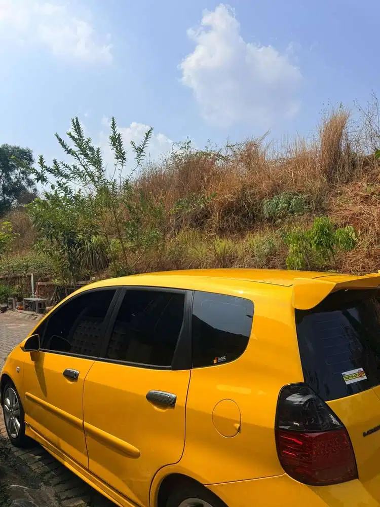 Honda Jazz 2004 Bensin