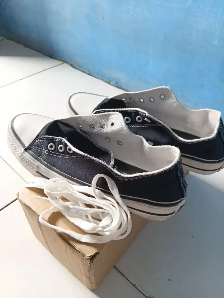 Sepatu Converse Pria