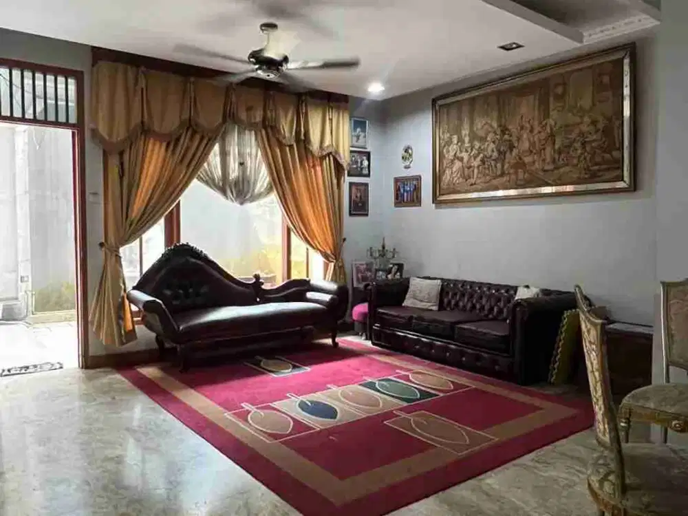 Rumah Renovation Kamar Banyak Rapih Nyaman Giri Loka BSD city