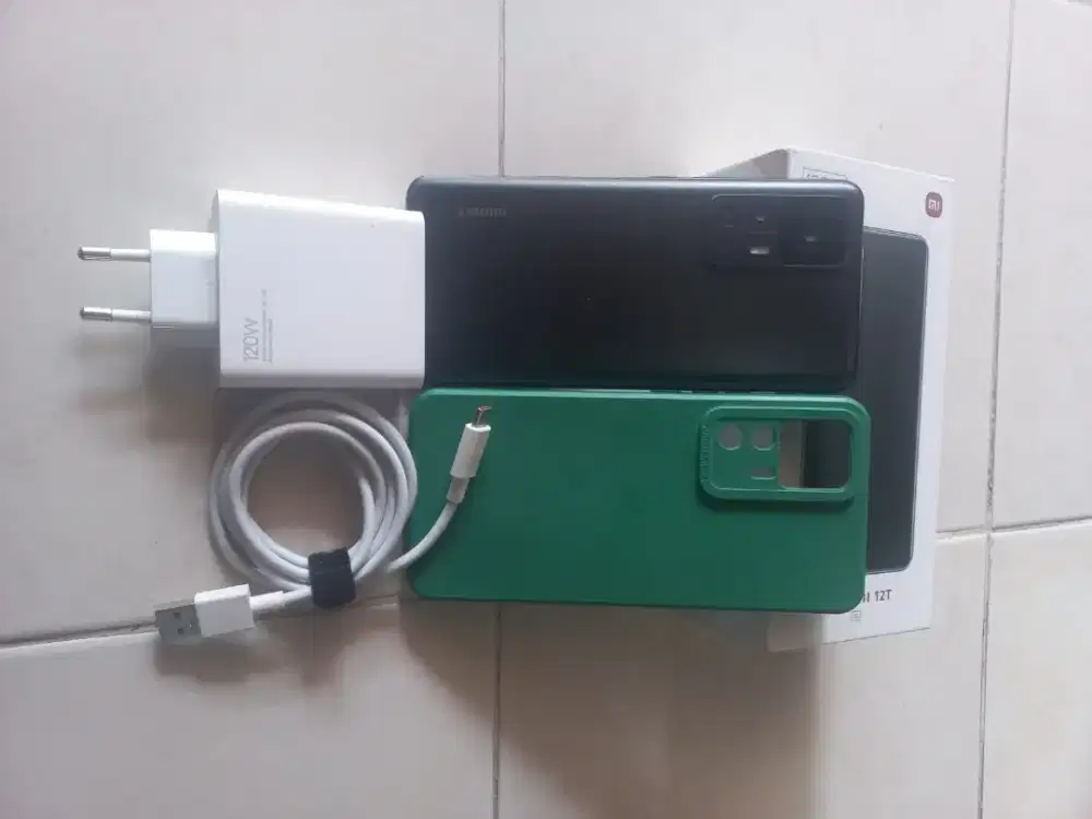 BARANG BAGUS! JUAL XIAOMI 12T 8/256 5G (EX FLAGSHIP KILLER), FULLSET