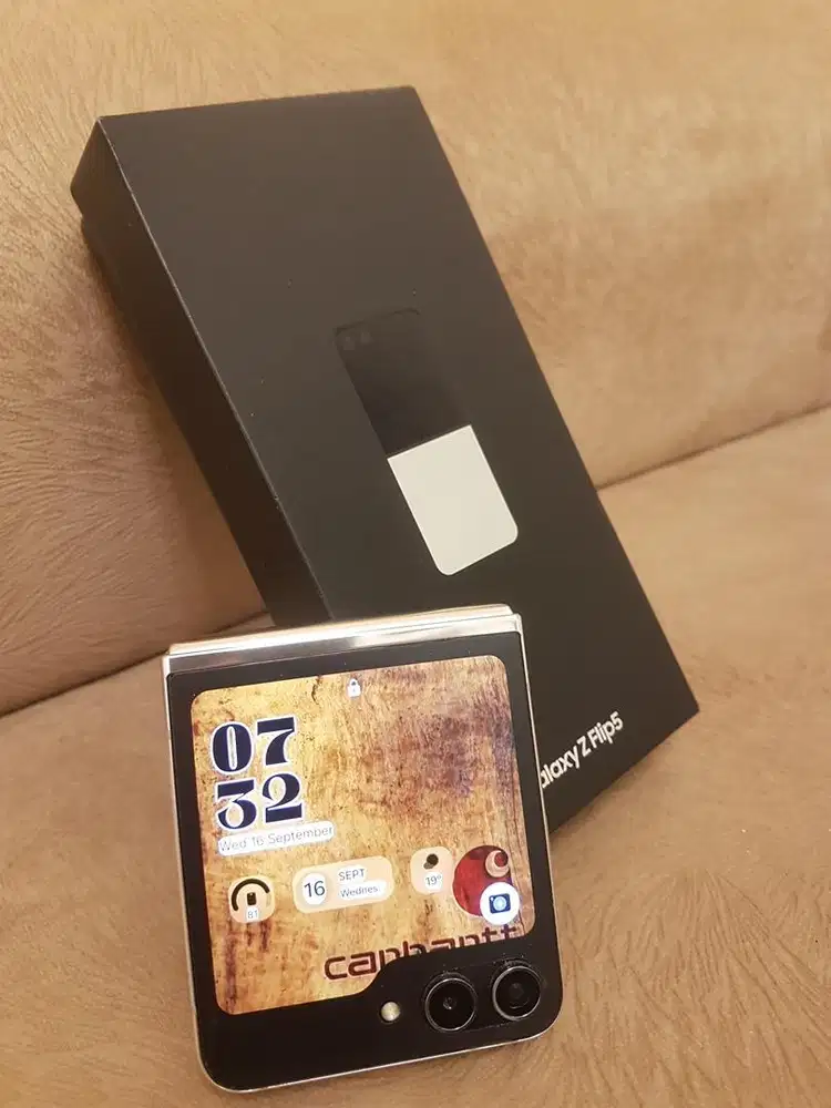 Samsung z flip 5 5G 8/256