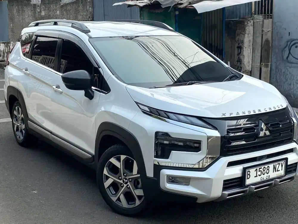XPANDER CROSS AT 2023 DP 5 juta