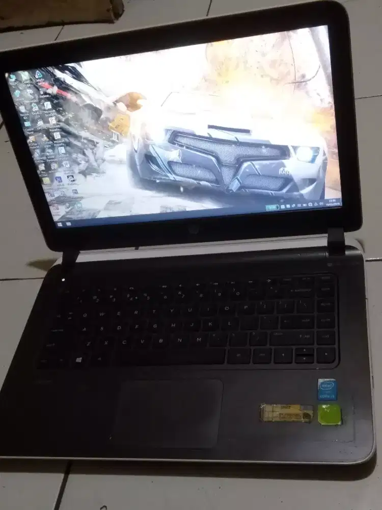 LAPTOP HP 14 V040TX CORE I5   4210U GAMING NVIDIA GT 820M 2GB