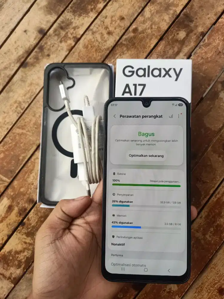 SAMSUNG A17 8/128