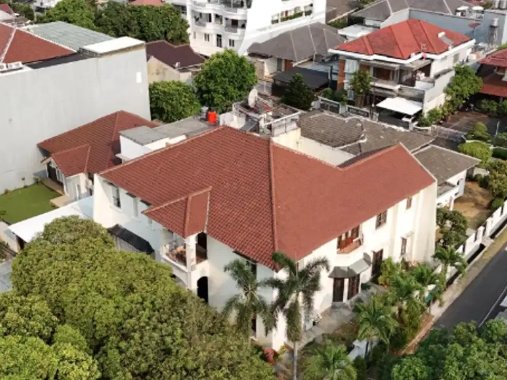 DIJUAL RUMAH MEWAH HOOK – KEMANGGISAN, JAKARTA BARAT