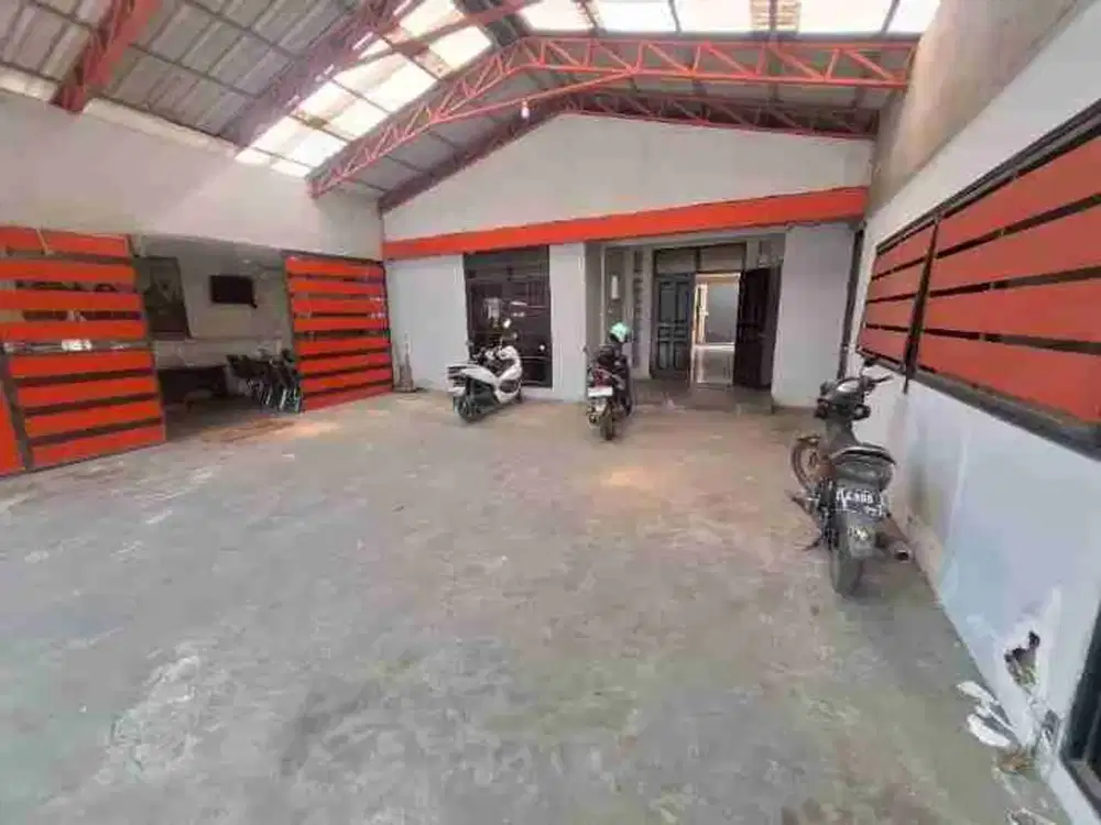 disewakan ruang usaha startegis ramai mainroad buah batu bandung
