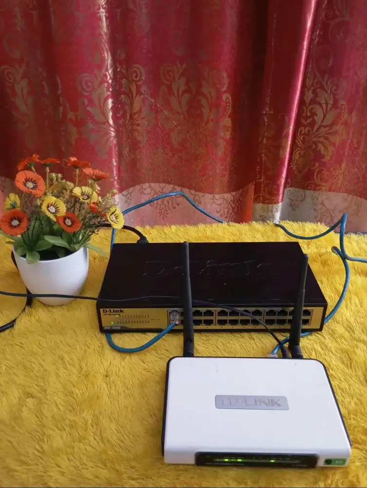 Paket Switch Hub D-Link DES-1024C 24-Port&Router TP-Link (Bonus Kabel)