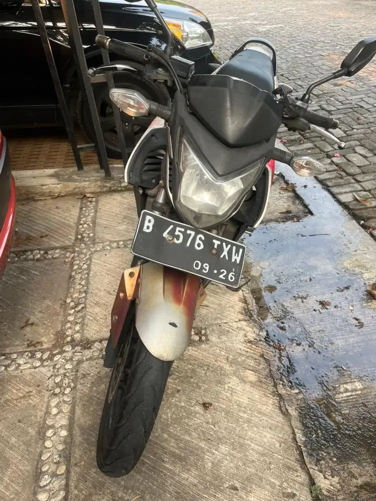 Honda CB150R tipe lama