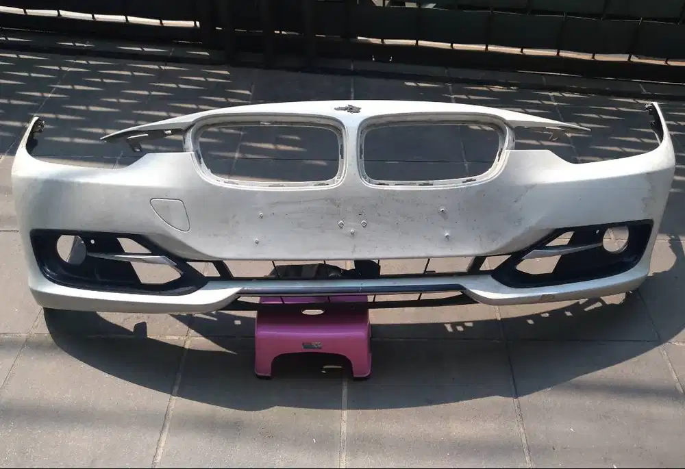 BMW f30  320i BUMPER,SIDE SKIRT,SUSPENSION PER.READY