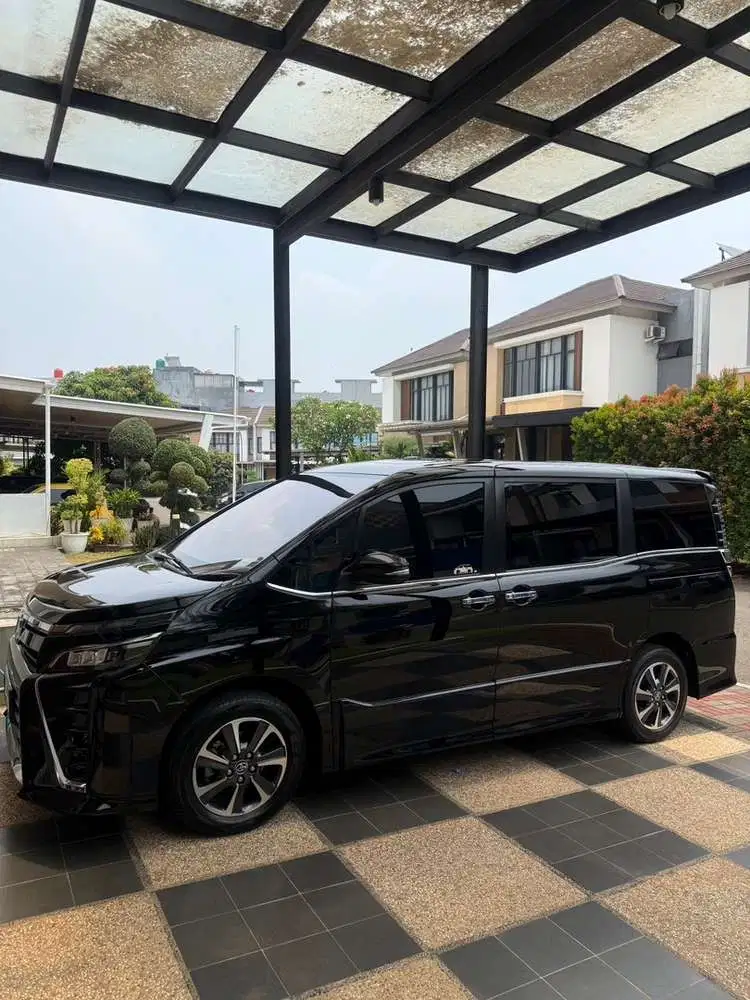 Toyota Voxy 2019 Bensin