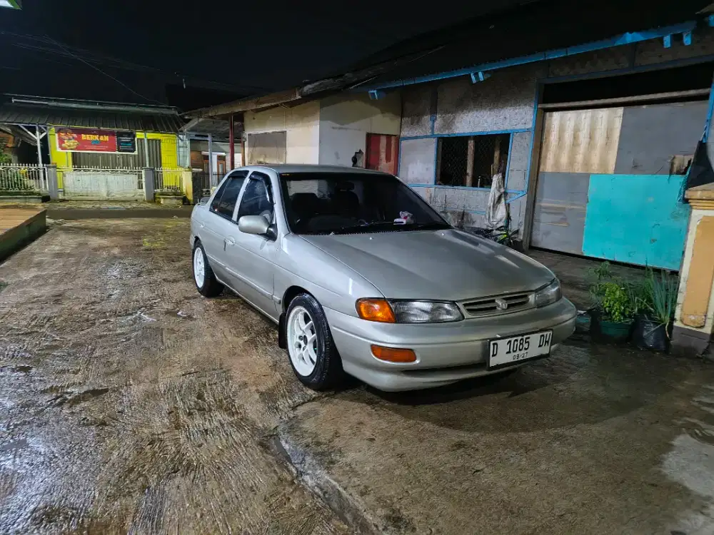 TIMOR DOHC 97 MT