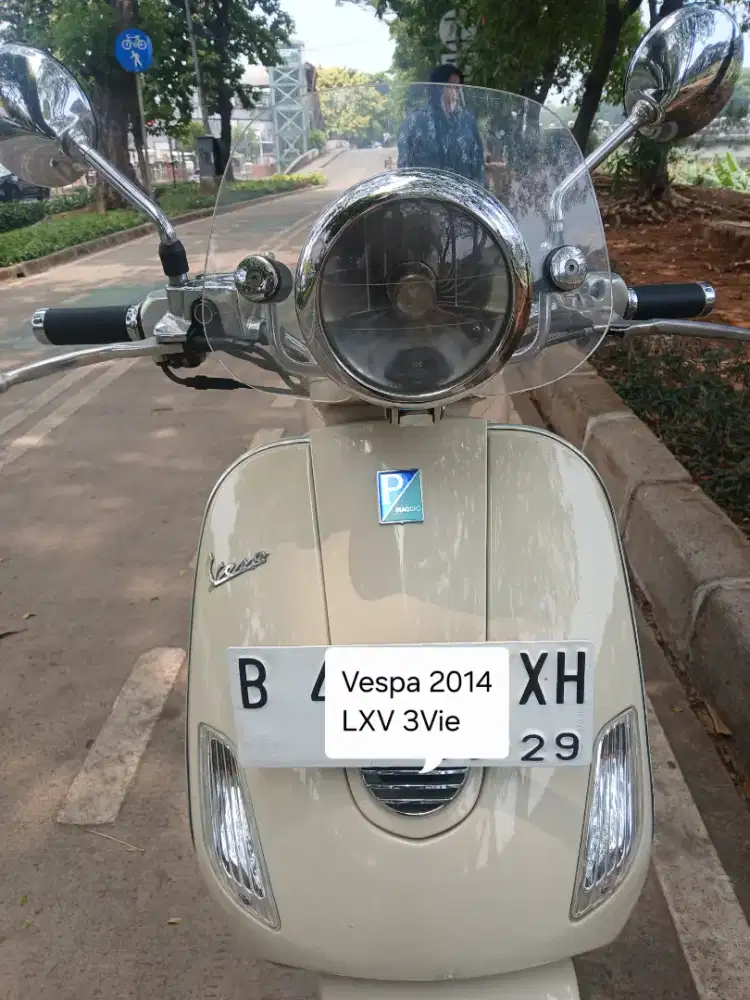 Vespa LXV 150 3vie 2014