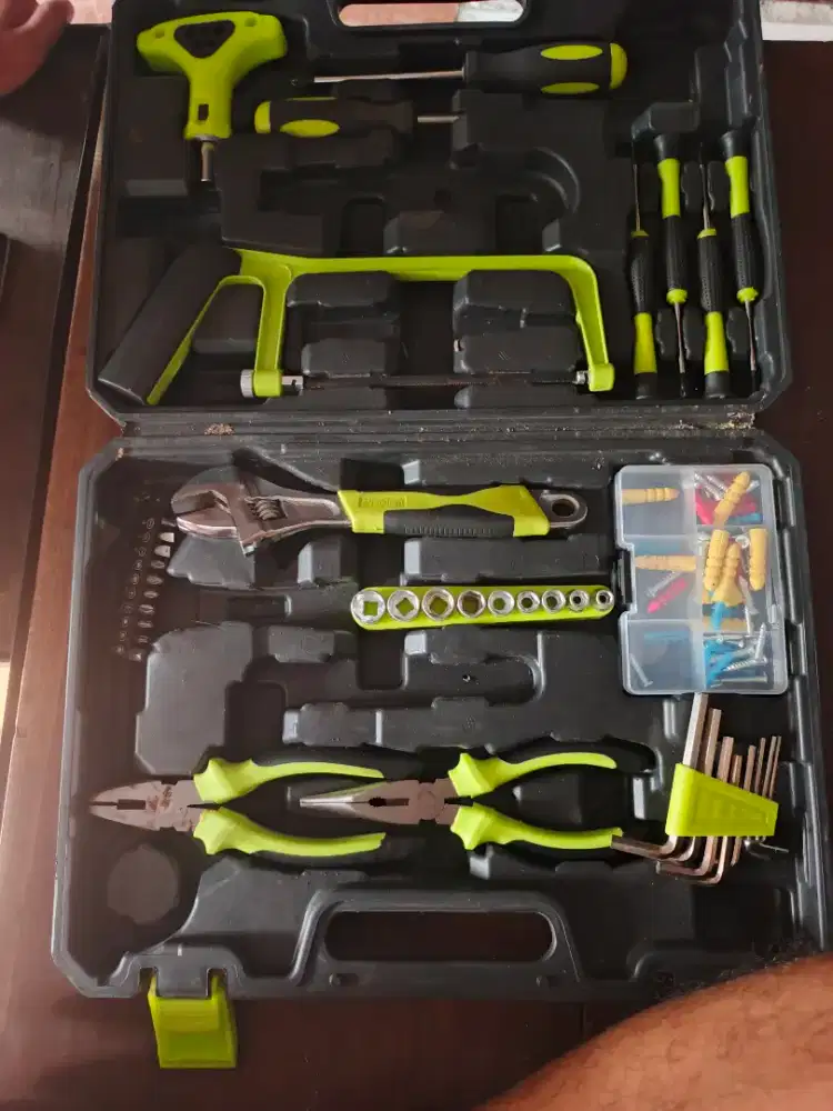 JUAL ALAT KUNCI-KUNCI