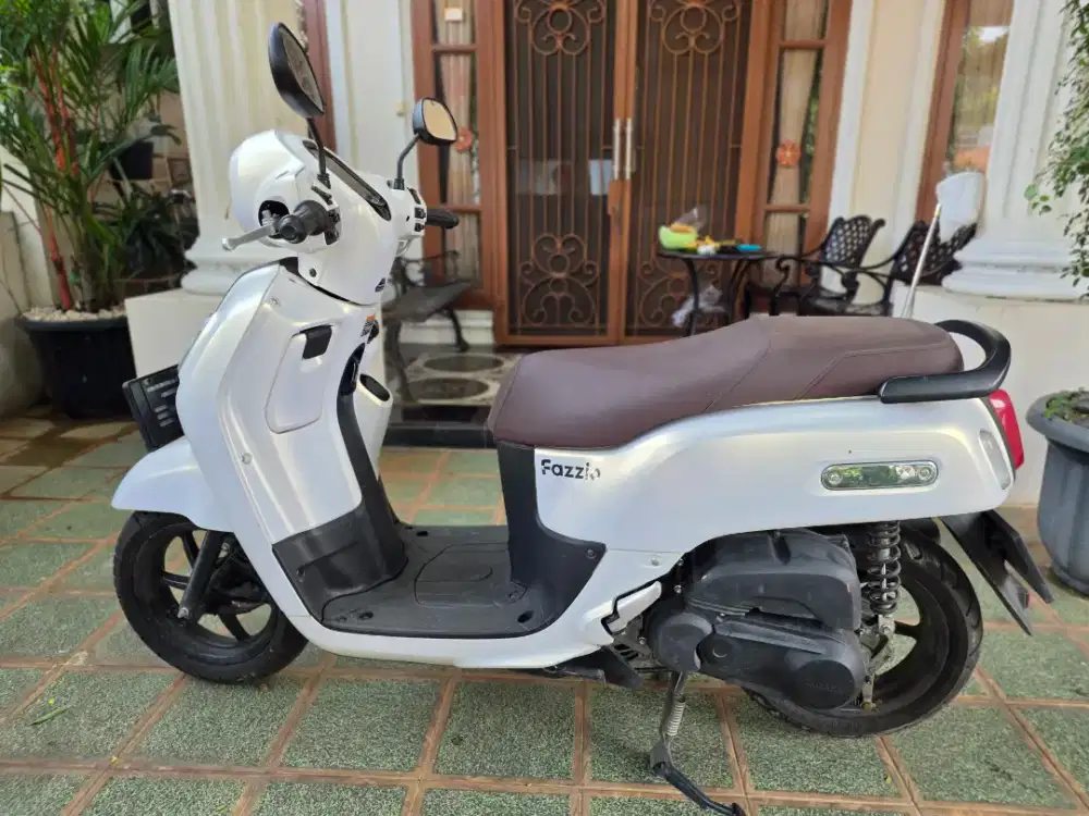 Yamaha Fazzio Lux White 2024