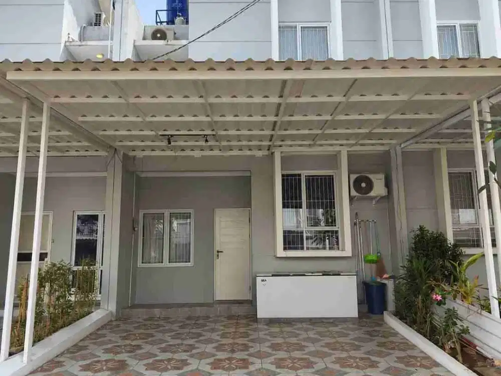 Dijual Rumah Full Renovasi 2,5 Lantai SHM 4 KT di Cluster Golden Prima Harapan Regency Bekasi