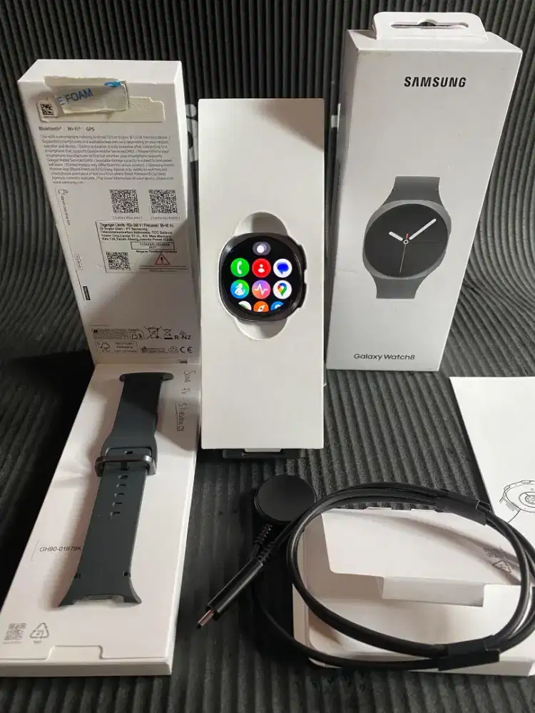 Samsung galaxy watch 8 40mm resmi sein fullset mulus likenew no minus