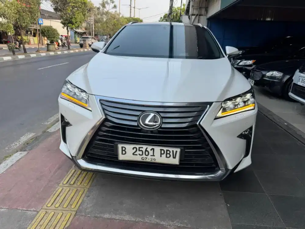 Lexus RX200T th 2016 AT Tangan pertama dari baru Service record kunci2