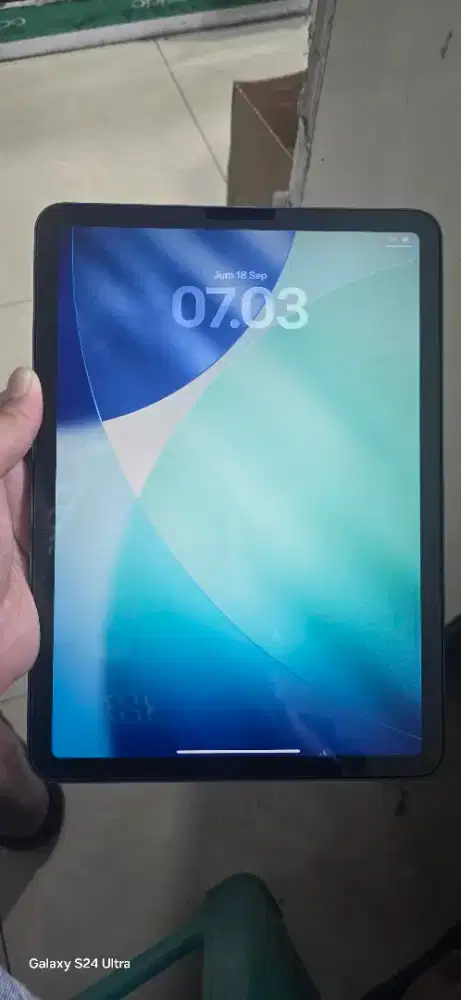 Ipad air 4 64gb komplit second mulus