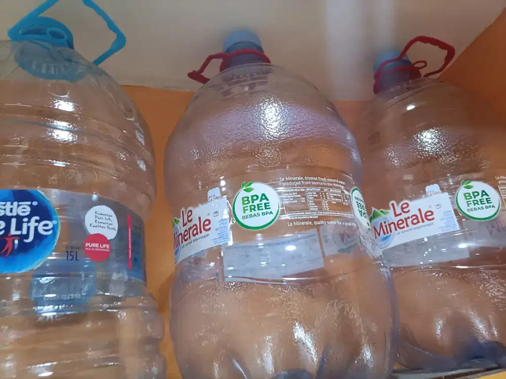 botol bekas lemineral 15 liter