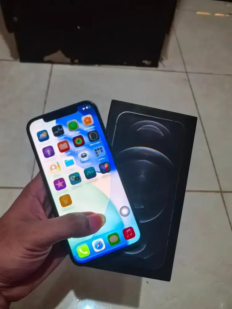 Iphon 12 pro 128 ibox