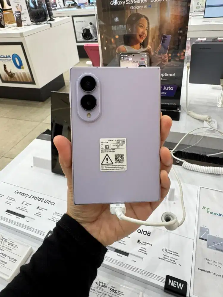 Cicilan Samsung Galaxy Z Fold 8 mulai dari 1jutaan