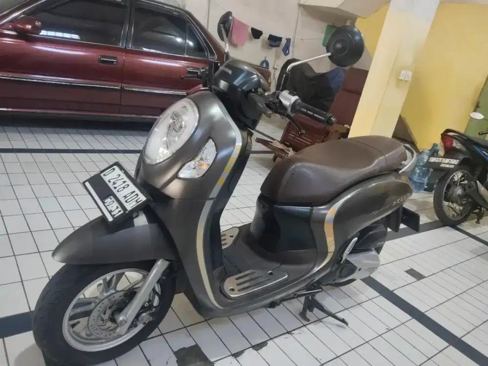 Honda Scoopy Keyless 2021 Mulus (KODYA, KALENG sdh 2031, Pajak Sep 27)