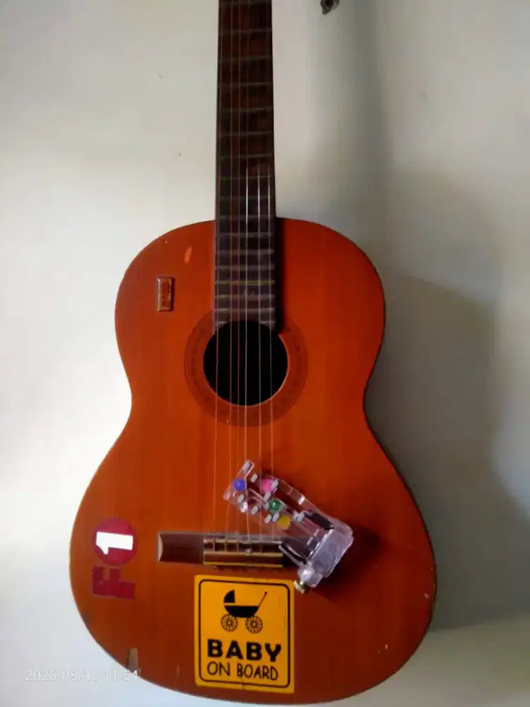 Jual guitar Yamaha CG 40