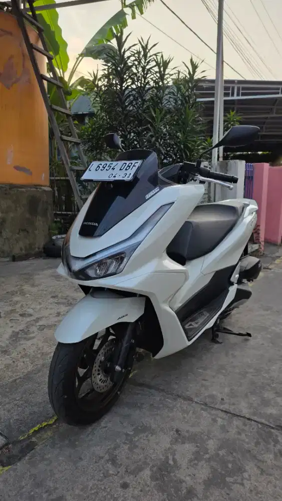 Honda pcx abs tahun 2026