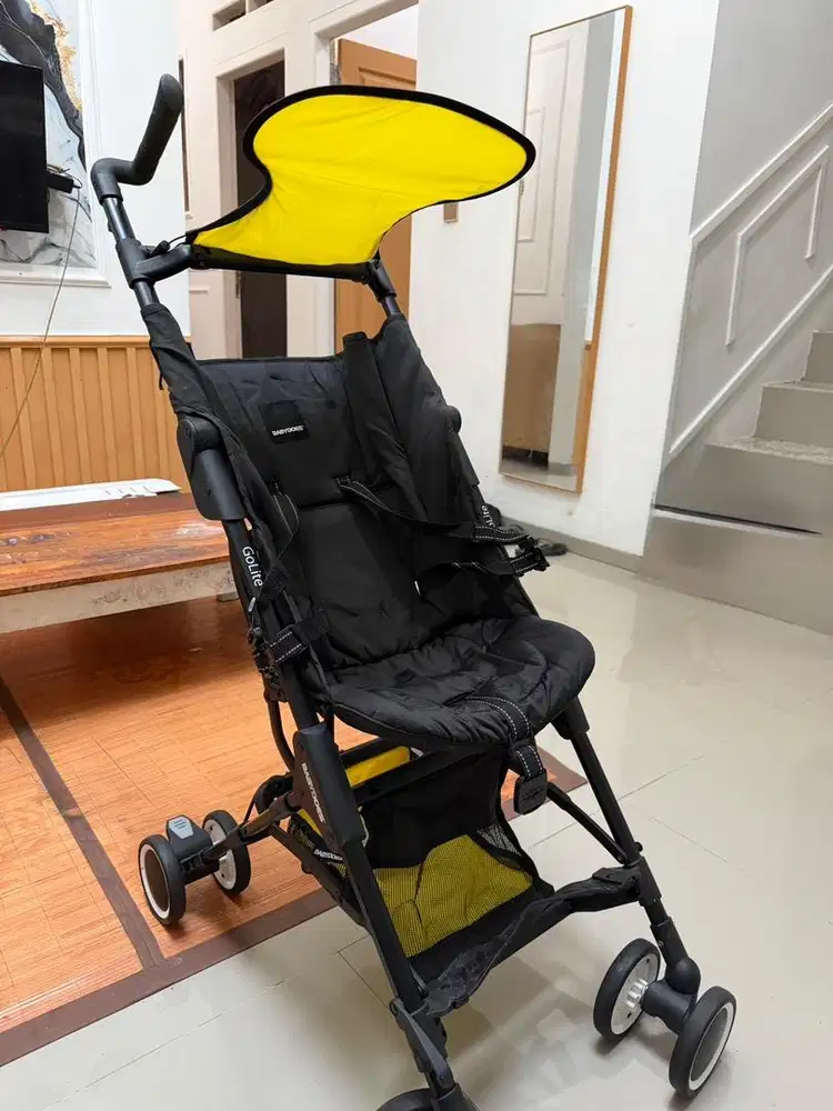 Stroller merk babydoes golite
