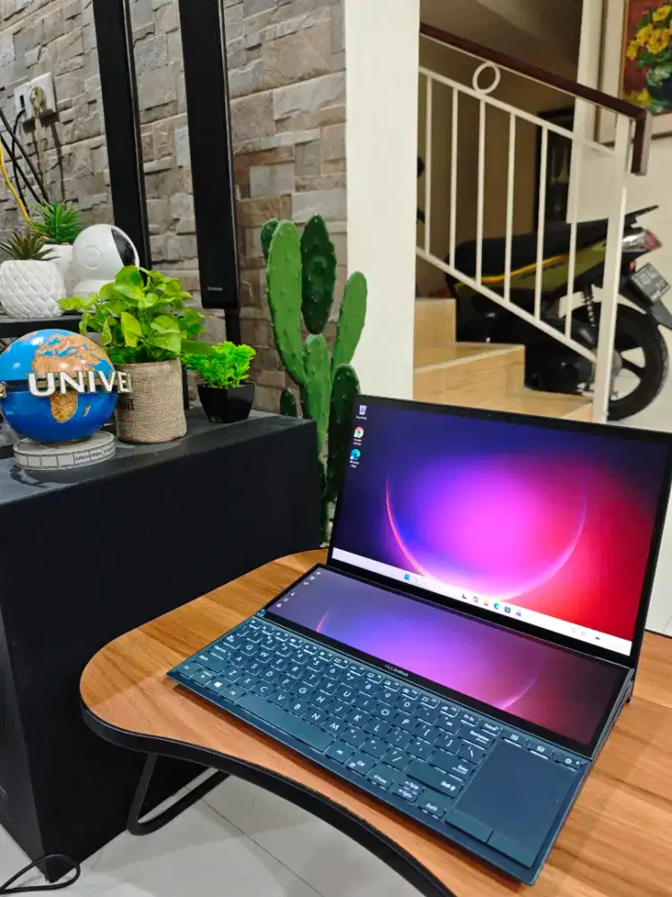 Laptop Asus ZenBook Duo UX482EA I5 8/512 x rog msi nitro tuf