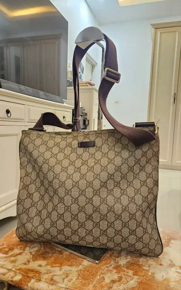 Gucci Messenger Bag