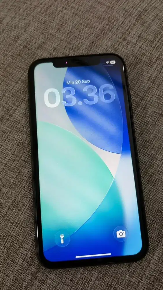 Jual Iphone 11 64 GB ex IBOX
