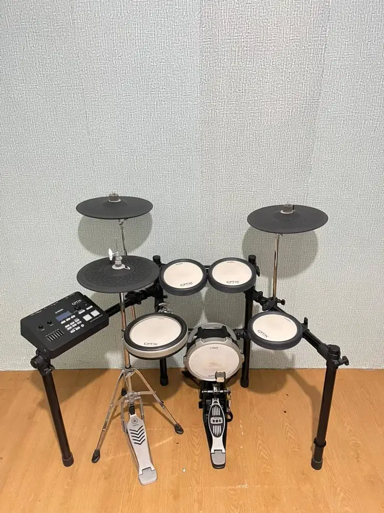 Drum electric yamaha dtx 720 like new barter tt