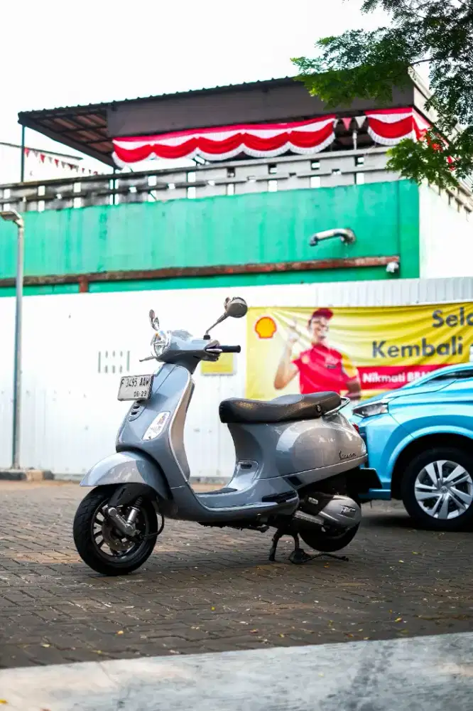 PIAGGIO VESPA LX 125 IGET FACELIFT TERMURAH BISA KREDIT BERGARANSI 1TH