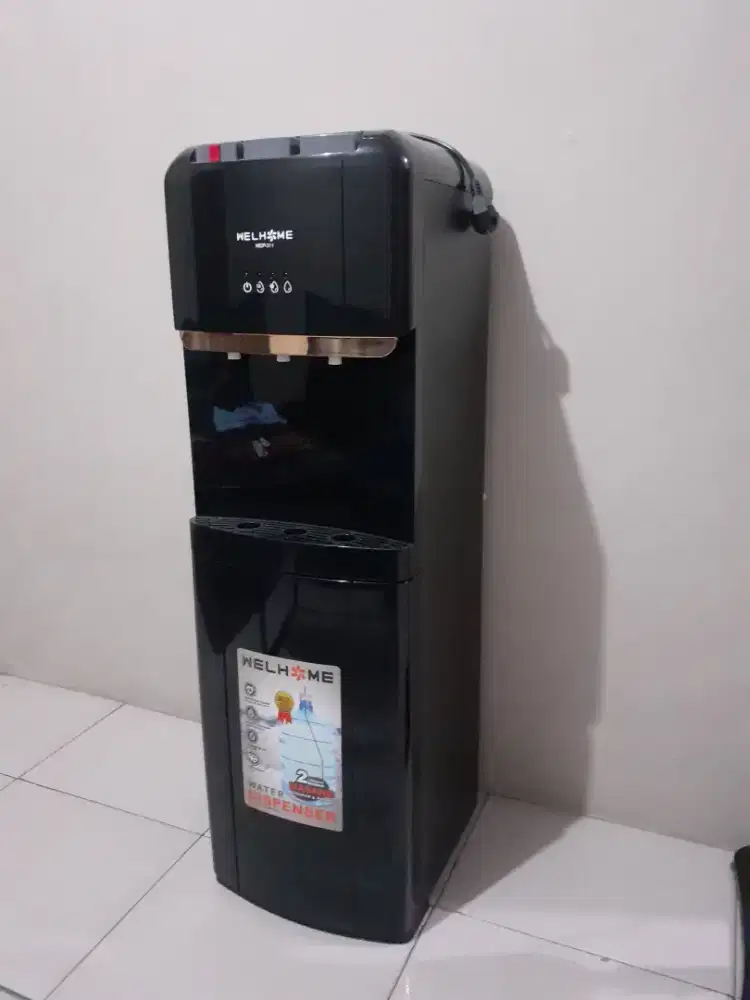 Dispenser galon bawah