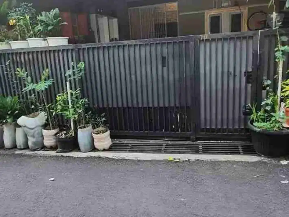 DIJUAL RUMAH ASRI NYAMAN DI CIJANTUNG