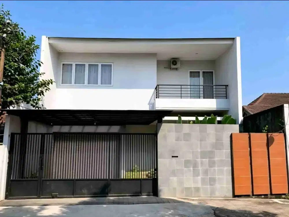 Dekat AKPOL Rumah Mewah Semeru Gajahmungkur Semarang