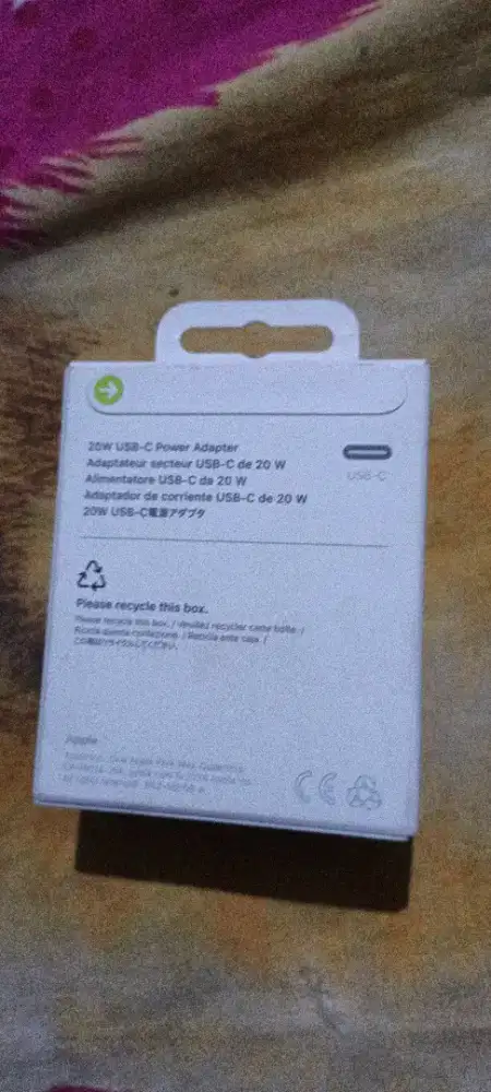 USB-C Dibawah pasaran