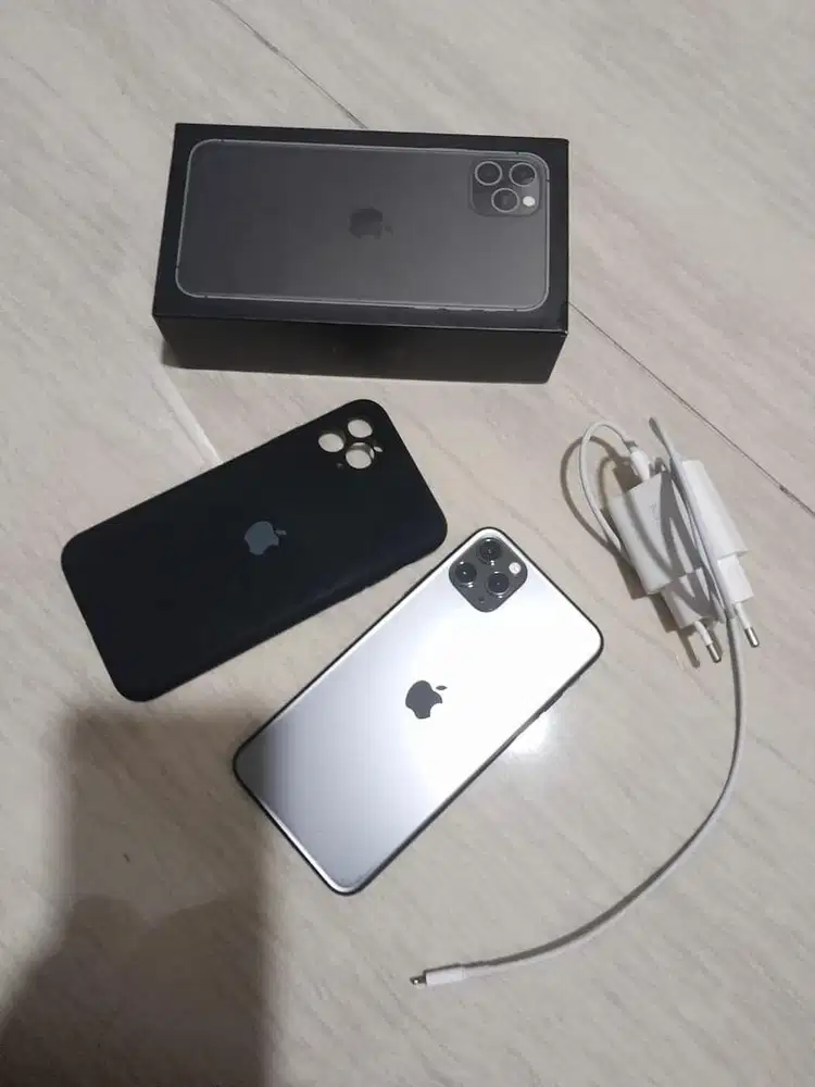 iPhone 11 Pro Max 256GB Inter All Operator - BH 85% Mulus - Siap Pakai